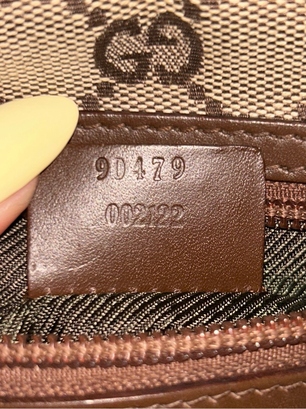 $400 retail Gucci Beige & Brown GG Canvas Crossbody Bag - Picture 8 of 8